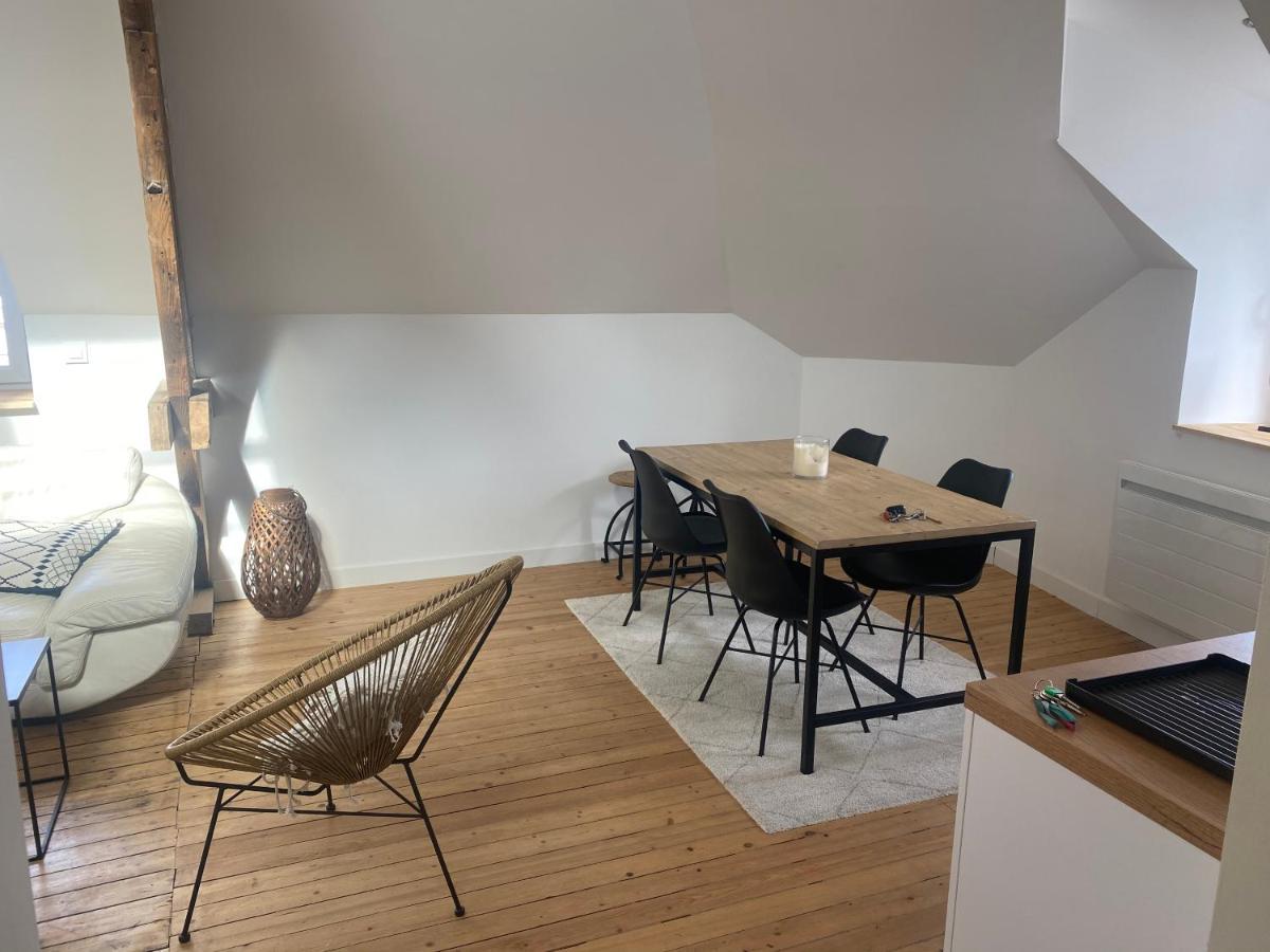 L'Universel Wimereux Luaran gambar